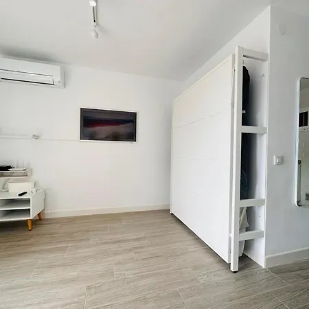 Apartment Modern White Benalmádena